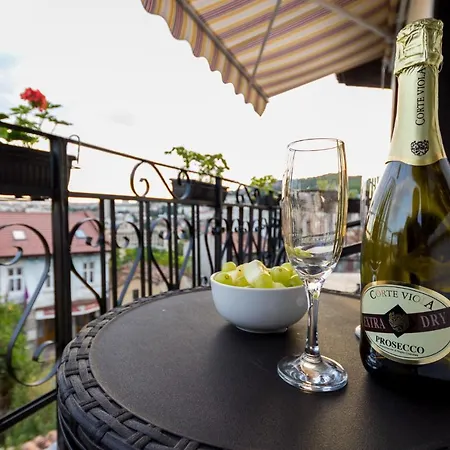 Zdravets, In The Heart Of The Old Apartment Veliko Tarnovo