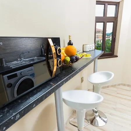 Apartment Zdravets, In The Heart Of The Old Veliko Tarnovo
