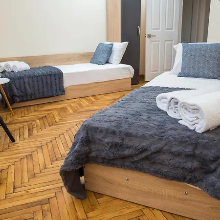 Apartman Zdravets, In The Heart Of The Old *