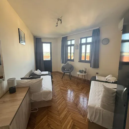 Zdravets, In The Heart Of The Old * 벨리코 터르노보