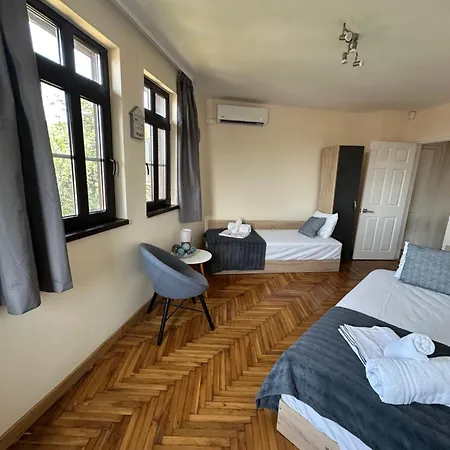 Apartman Zdravets, In The Heart Of The Old *