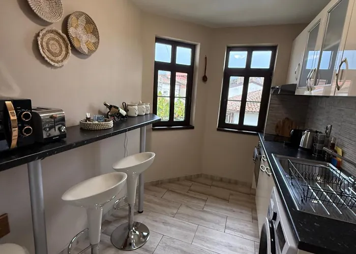 Apartman Zdravets, In The Heart Of The Old Veliko Tarnovo